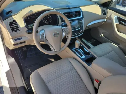 Photos of 2016 Nissan Altima 2.5 SV for sale in Pelham, AL at Susan Schein Automotive - Pelham