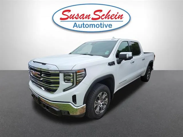 2025 GMC Sierra 4WD Crew Cab Short Box SLT's photo