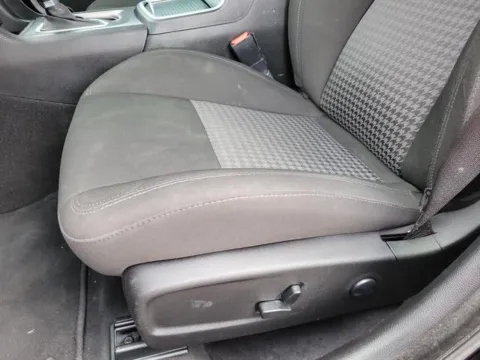 More photos of 2023 Dodge Charger R/T at Susan Schein Automotive - Pelham, AL