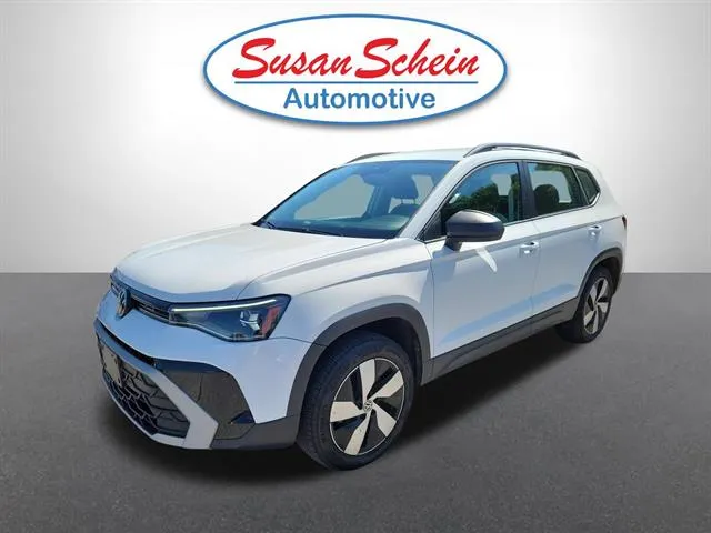 2025 Volkswagen Taos 1.5T S 4Motion's photo