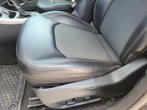 More photos of 2019 Jeep Compass Latitude at Susan Schein Automotive - Pelham, AL
