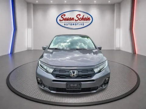 Photos of 2025 Honda Odyssey EX-L for sale in Pelham, AL at Susan Schein Automotive - Pelham