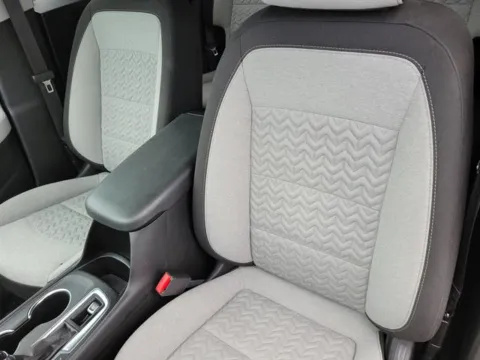 More photos of 2022 Chevrolet Equinox LT at Susan Schein Automotive - Pelham, AL