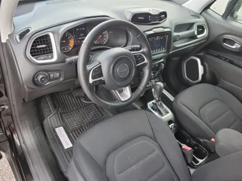 Photos of 2018 Jeep Renegade Latitude for sale in Pelham, AL at Susan Schein Automotive - Pelham