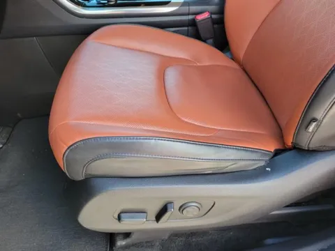 More photos of 2022 Kia Carnival SX at Susan Schein Automotive - Pelham, AL