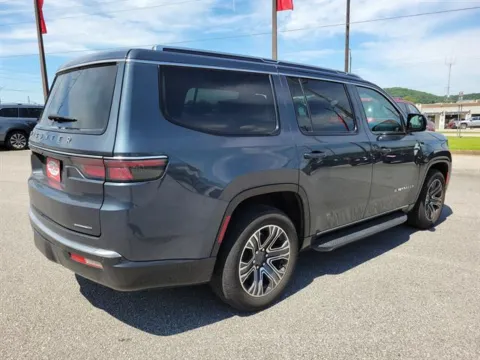 More photos of 2024 Jeep Wagoneer Series II at Susan Schein Automotive - Pelham, AL