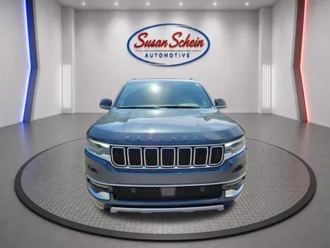 Photos of 2024 Jeep Wagoneer Series II for sale in Pelham, AL at Susan Schein Automotive - Pelham