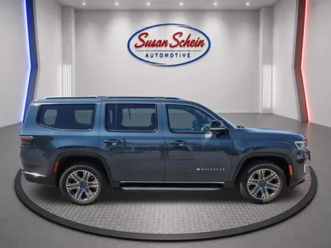More photos of 2024 Jeep Wagoneer Series II at Susan Schein Automotive - Pelham, AL