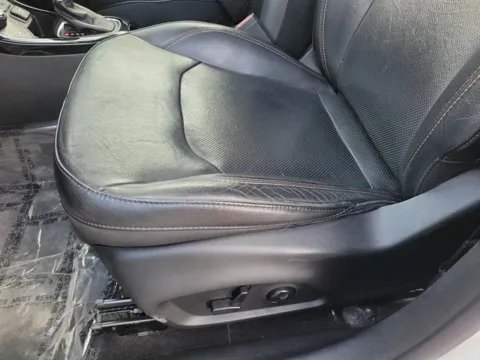 More photos of 2018 Jeep Compass Limited at Susan Schein Automotive - Pelham, AL