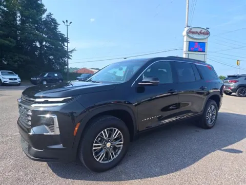 Black 2026 Chevrolet Traverse LT for sale in Pelham, AL
