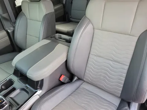 More photos of 2023 Chevrolet Silverado 1500 ZR2 at Susan Schein Automotive - Pelham, AL