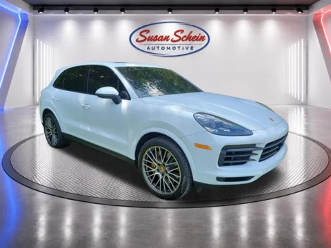 Another view of 2022 Porsche Cayenne Platinum Edition for sale in Pelham, AL at Susan Schein Automotive - Pelham