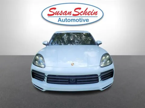 Photos of 2022 Porsche Cayenne Platinum Edition for sale in Pelham, AL at Susan Schein Automotive - Pelham