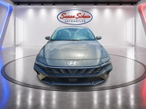 Photos of 2025 Hyundai Elantra Limited for sale in Pelham, AL at Susan Schein Automotive - Pelham