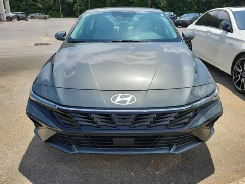 Photos of 2025 Hyundai Elantra Limited for sale in Pelham, AL at Susan Schein Automotive - Pelham