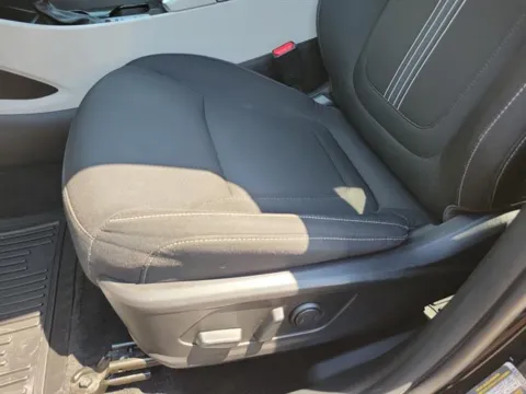 More photos of 2024 Hyundai Tucson SEL at Susan Schein Automotive - Pelham, AL