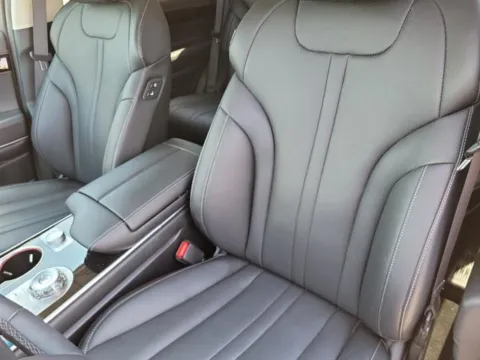 More photos of 2025 Genesis GV80 2.5T Standard at Susan Schein Automotive - Pelham, AL