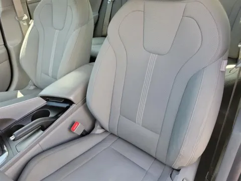 More photos of 2024 Hyundai Elantra SE at Susan Schein Automotive - Pelham, AL
