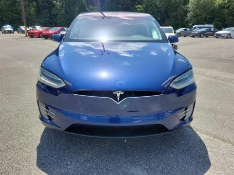 Photos of 2017 Tesla Model X 90D for sale in Pelham, AL at Susan Schein Automotive - Pelham
