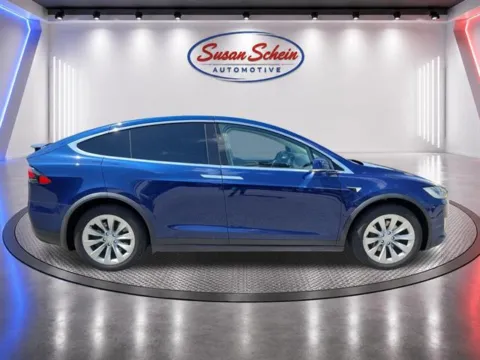 More photos of 2017 Tesla Model X 90D at Susan Schein Automotive - Pelham, AL