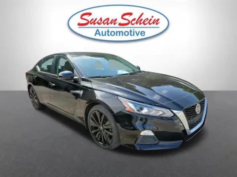 Another view of 2020 Nissan Altima 2.5 SR for sale in Pelham, AL at Susan Schein Automotive - Pelham