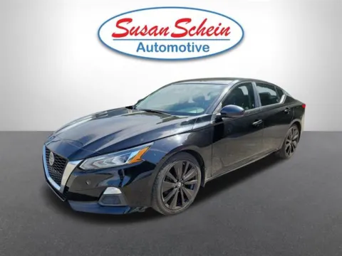 Black 2020 Nissan Altima 2.5 SR for sale in Pelham, AL