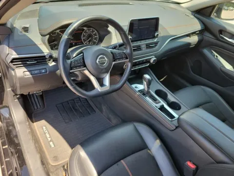 Photos of 2020 Nissan Altima 2.5 SR for sale in Pelham, AL at Susan Schein Automotive - Pelham