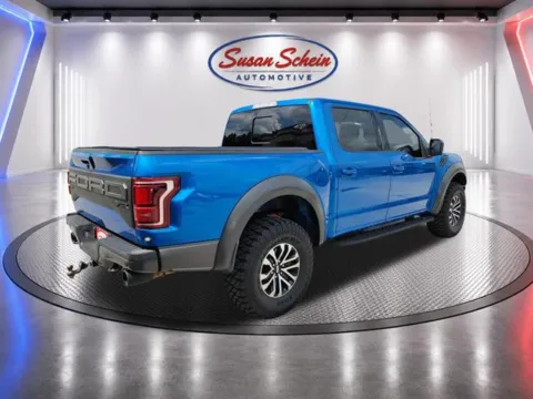More photos of 2019 Ford F-150 Raptor at Susan Schein Automotive - Pelham, AL