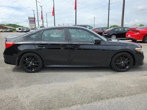 More photos of 2022 Honda Civic Si at Susan Schein Automotive - Pelham, AL