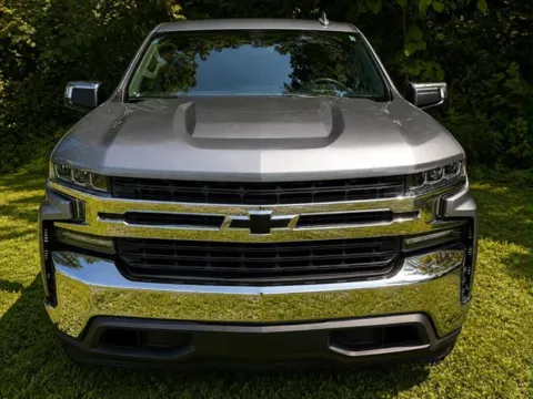 More photos of 2019 Chevrolet Silverado 1500 LT at Susan Schein Automotive - Pelham, AL