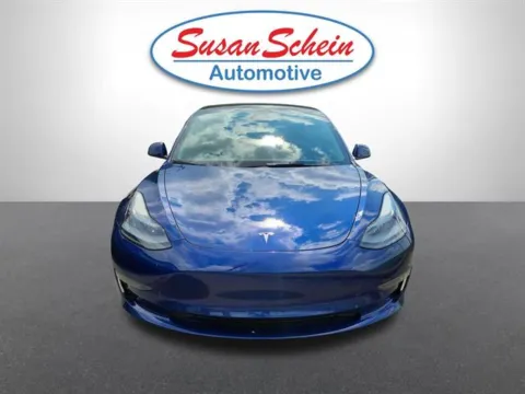 Photos of 2022 Tesla Model 3 Performance for sale in Pelham, AL at Susan Schein Automotive - Pelham