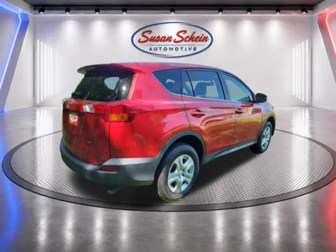 More photos of 2015 Toyota RAV4 LE at Susan Schein Automotive - Pelham, AL