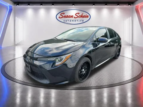 Black 2021 Toyota Corolla LE for sale in Pelham, AL
