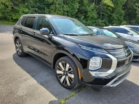 Another view of 2025 Mitsubishi Outlander SE for sale in Pelham, AL at Susan Schein Automotive - Pelham