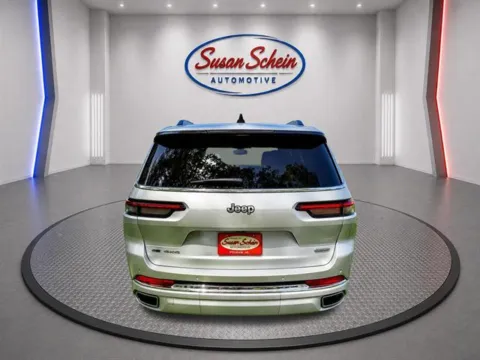 More photos of 2023 Jeep Grand Cherokee L Overland at Susan Schein Automotive - Pelham, AL
