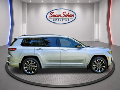More photos of 2023 Jeep Grand Cherokee L Overland at Susan Schein Automotive - Pelham, AL