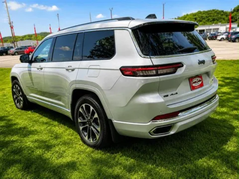More photos of 2023 Jeep Grand Cherokee L Overland at Susan Schein Automotive - Pelham, AL