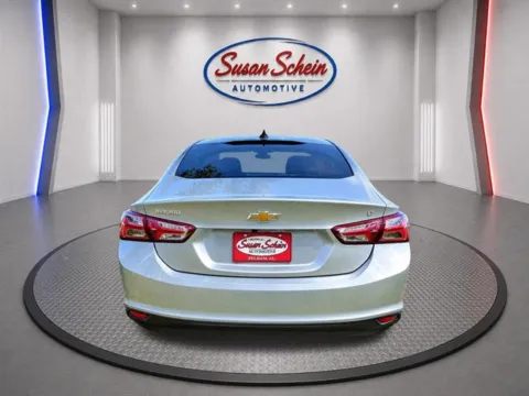 More photos of 2022 Chevrolet Malibu LT at Susan Schein Automotive - Pelham, AL