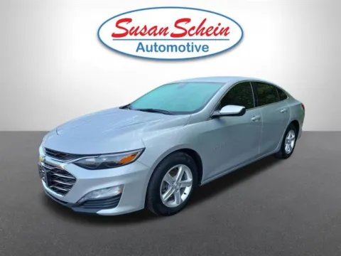 Silver 2022 Chevrolet Malibu LT for sale in Pelham, AL