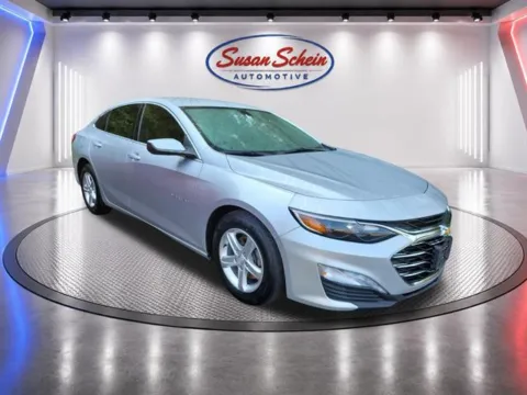 Another view of 2022 Chevrolet Malibu LT for sale in Pelham, AL at Susan Schein Automotive - Pelham