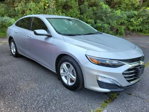 Another view of 2022 Chevrolet Malibu LT for sale in Pelham, AL at Susan Schein Automotive - Pelham