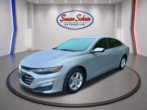 Silver 2022 Chevrolet Malibu LT for sale in Pelham, AL