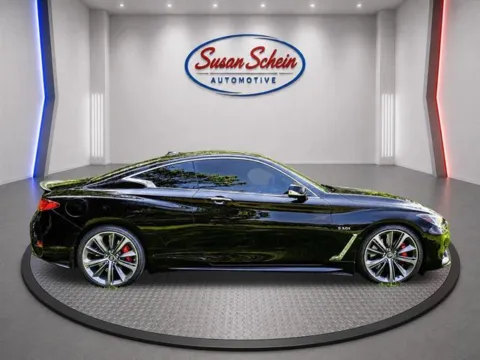 Photos of 2018 INFINITI Q60 Red Sport 400 for sale in Pelham, AL at Susan Schein Automotive - Pelham