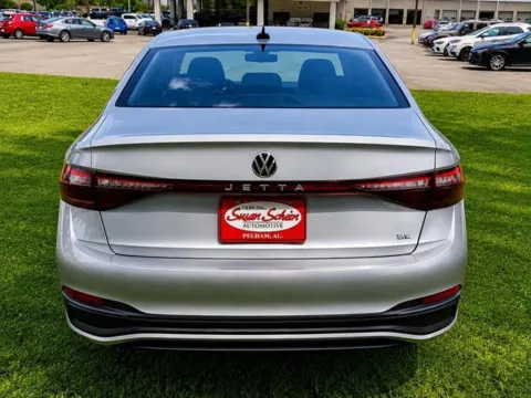 More photos of 2025 Volkswagen Jetta SE at Susan Schein Automotive - Pelham, AL