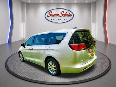 More photos of 2023 Chrysler Voyager LX at Susan Schein Automotive - Pelham, AL