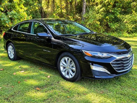Another view of 2022 Chevrolet Malibu LT for sale in Pelham, AL at Susan Schein Automotive - Pelham