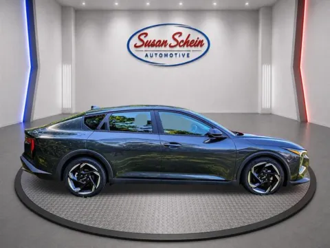 More photos of 2022 Chevrolet Malibu LT at Susan Schein Automotive - Pelham, AL