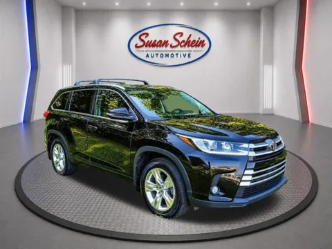 Photos of 2018 Toyota Highlander Limited for sale in Pelham, AL at Susan Schein Automotive - Pelham