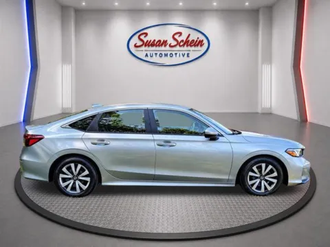 More photos of 2025 Honda Civic Sedan LX at Susan Schein Automotive - Pelham, AL