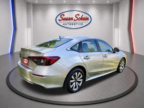 More photos of 2025 Honda Civic Sedan LX at Susan Schein Automotive - Pelham, AL